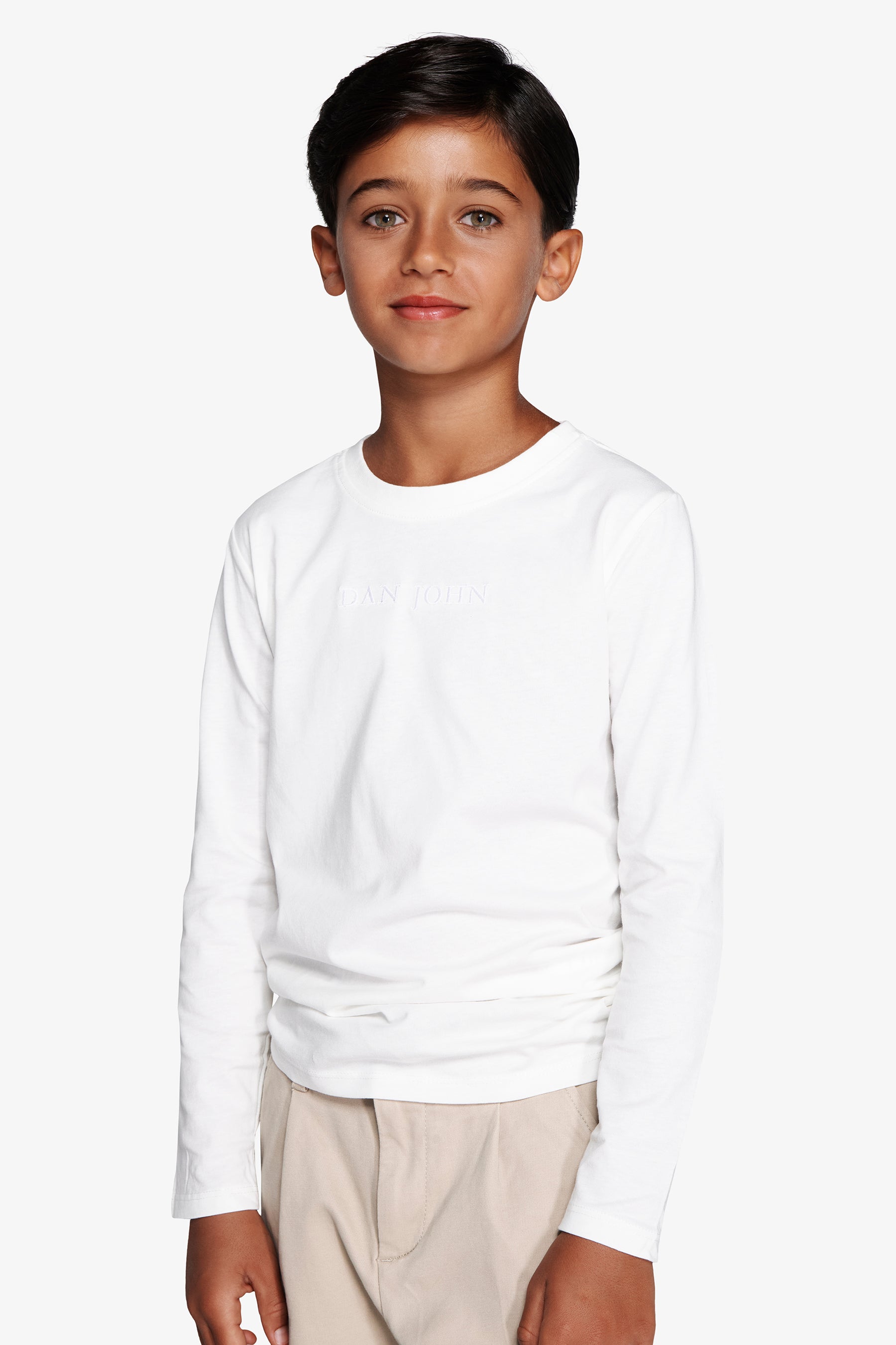 KIDS Off-white t-shirt with embroidery