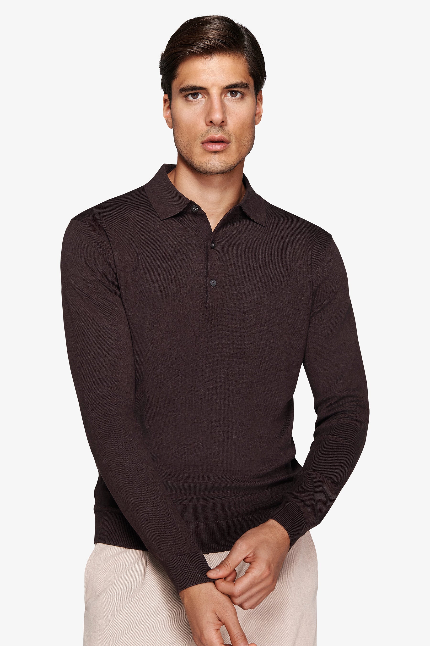 Brown knitted polo shirt with buttons