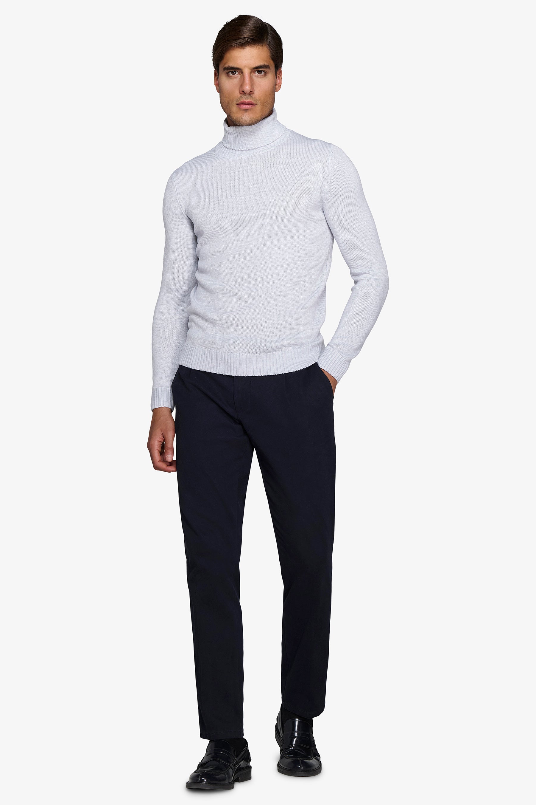 Pull à col roulé bleu clair effet lambswool