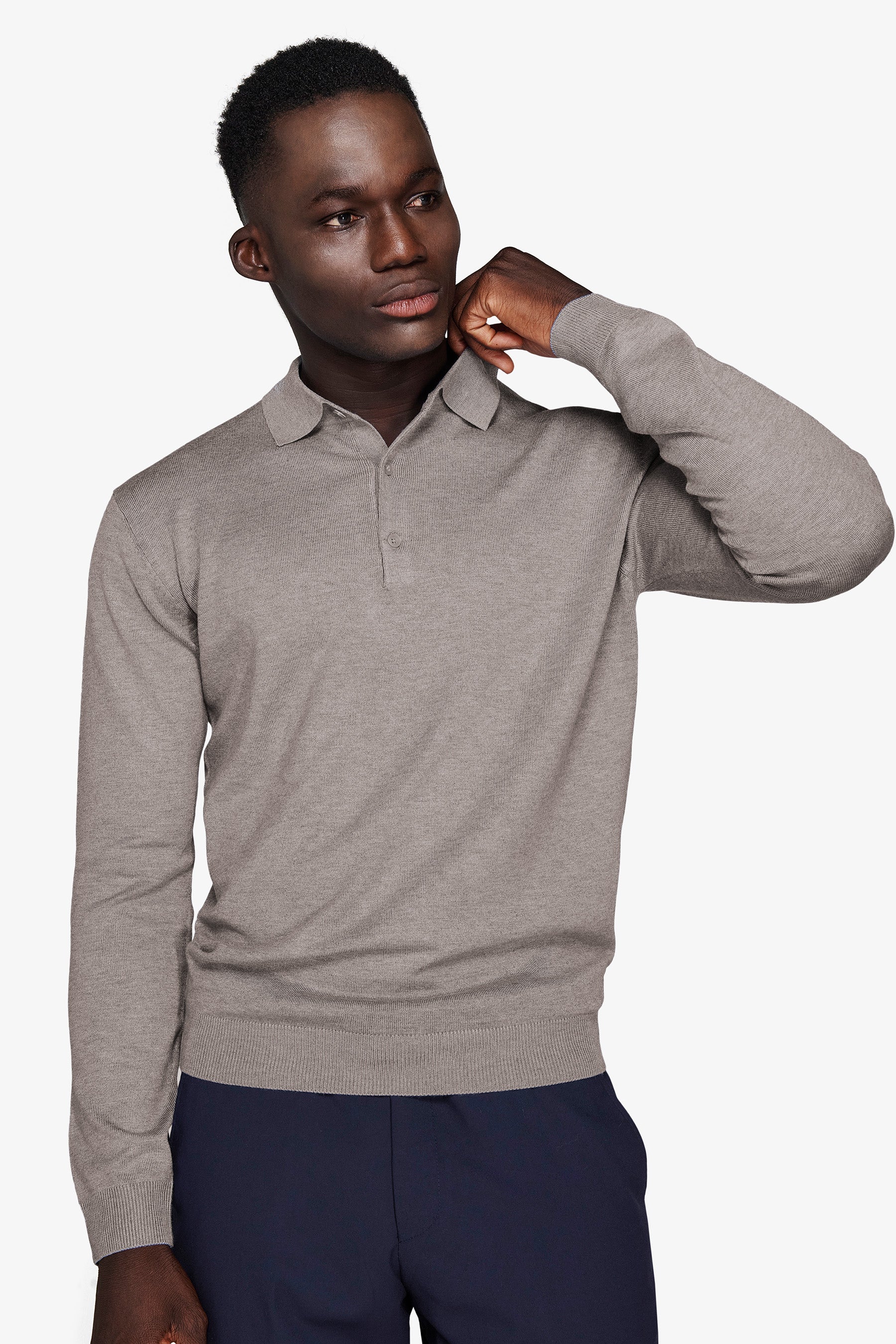 Polo in maglia con bottoni tortora