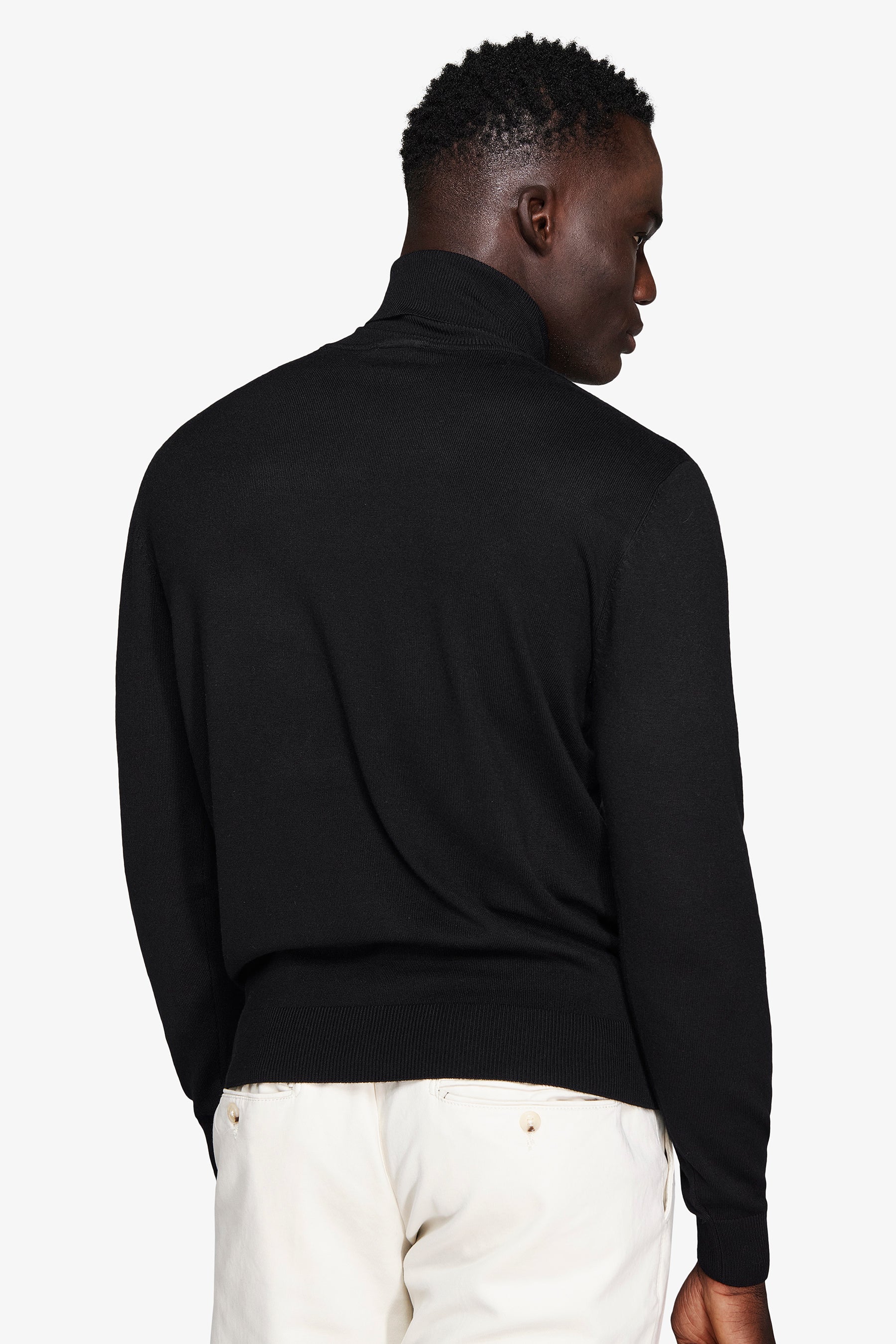 Maglia dolcevita basic nera