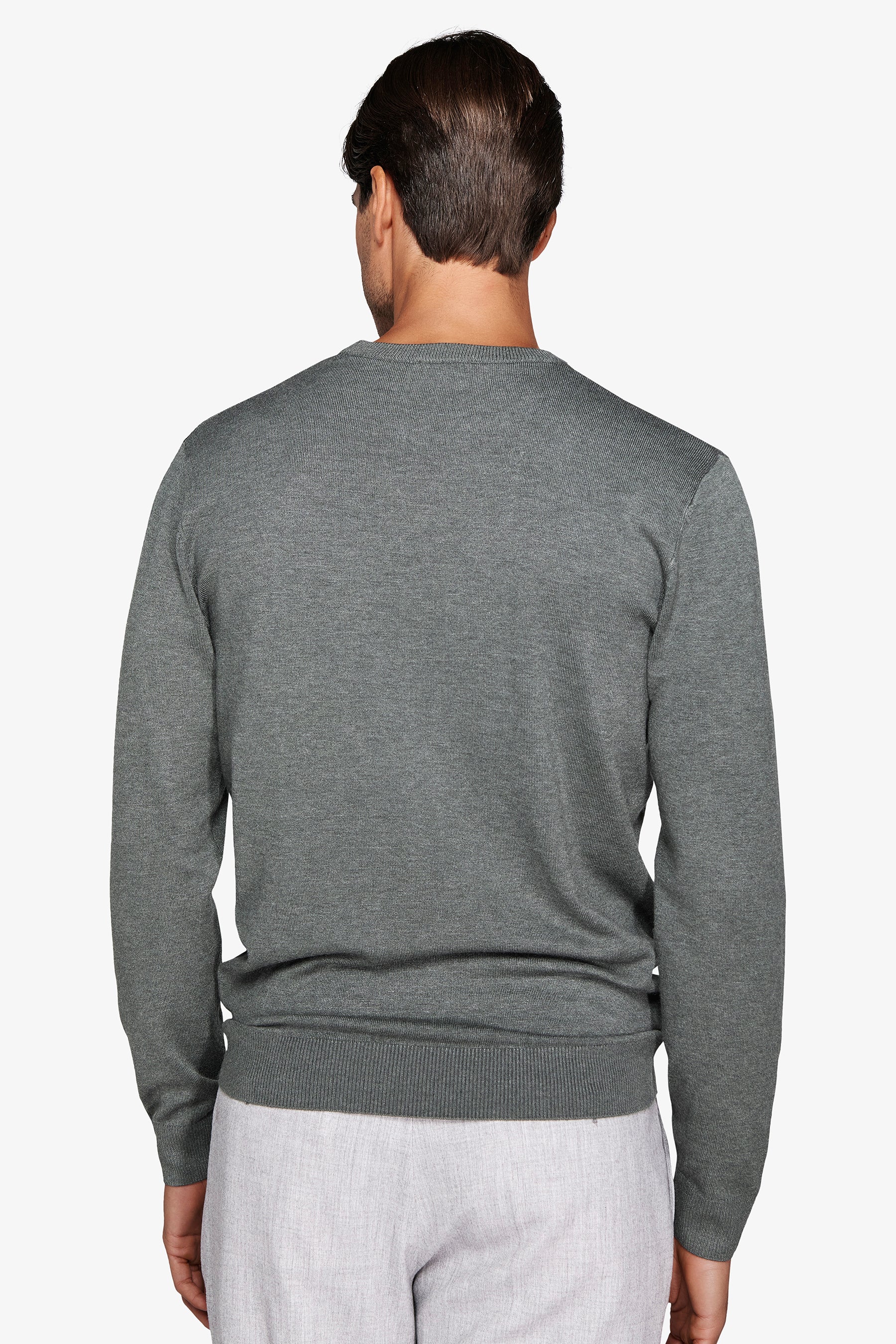 Green basic crewneck jumper