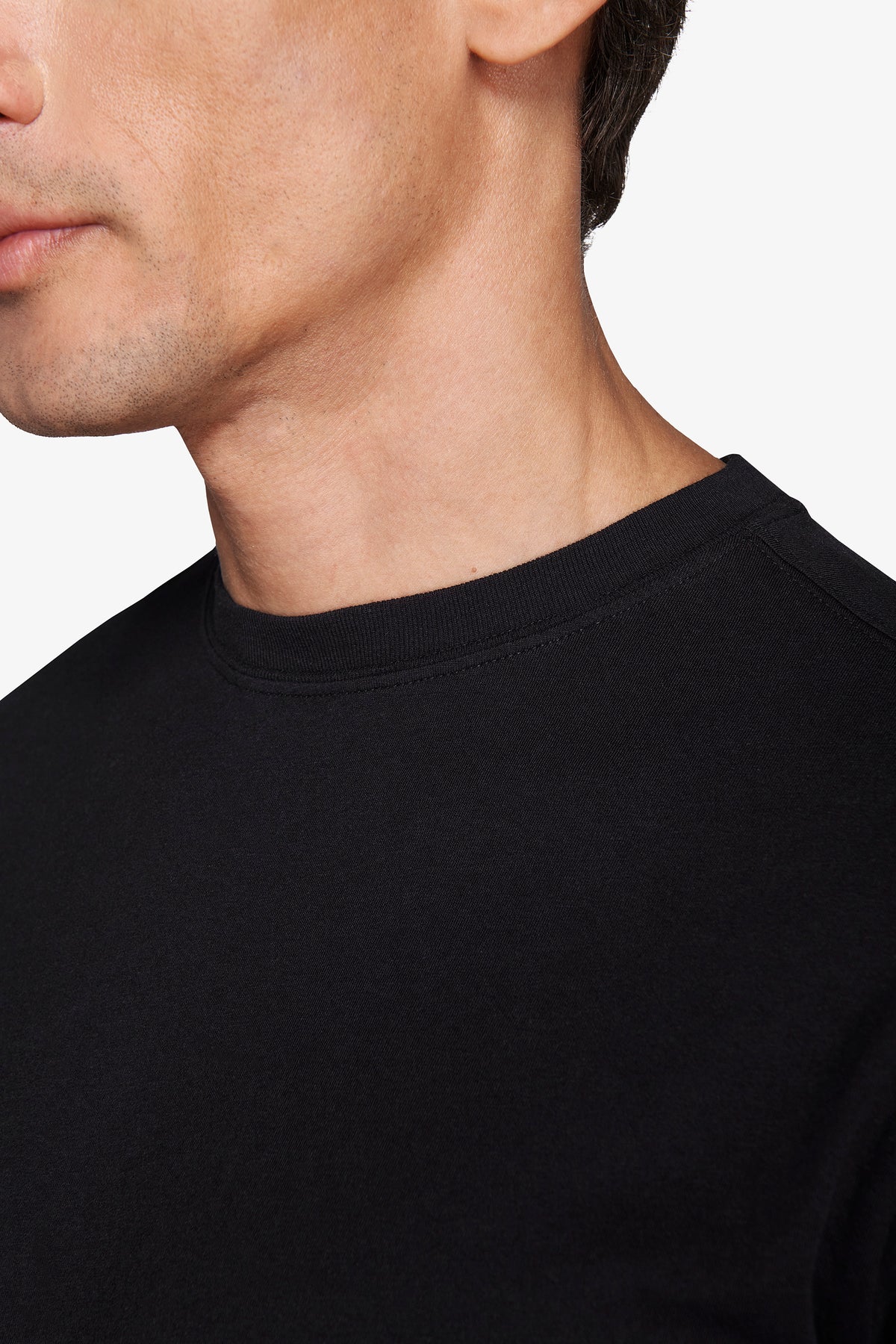 T-SHIRT BASICA M/C NERO-Dan John