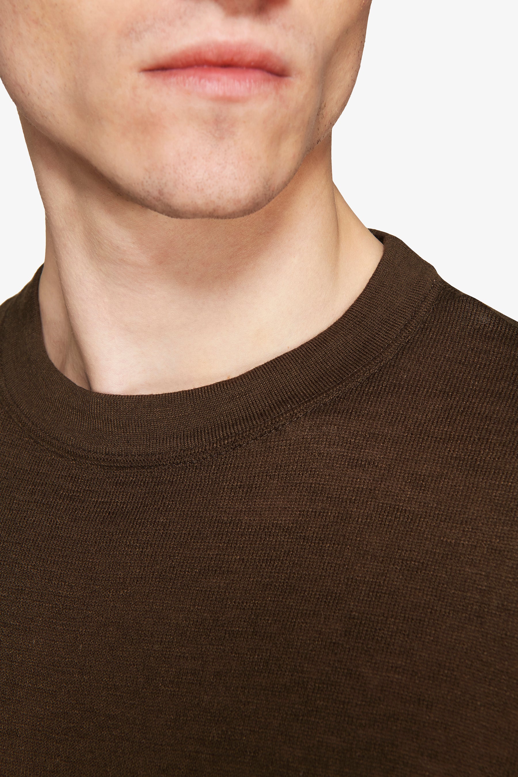 T-shirt misto lino moro "Volume"