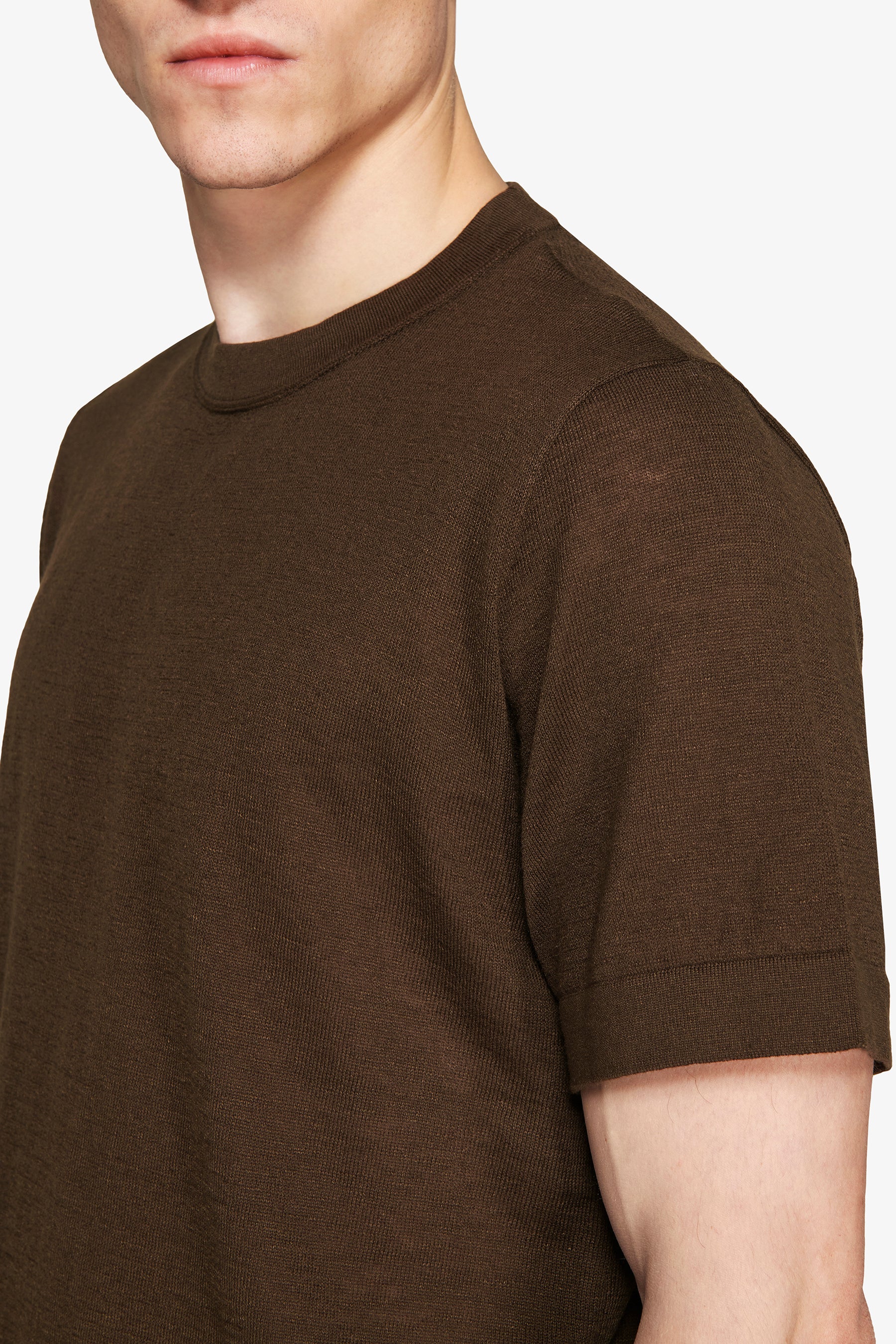 T-shirt en mélange de lin brun foncé « Volume »