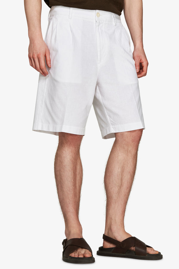 VOLUME White linen blend bermuda shorts