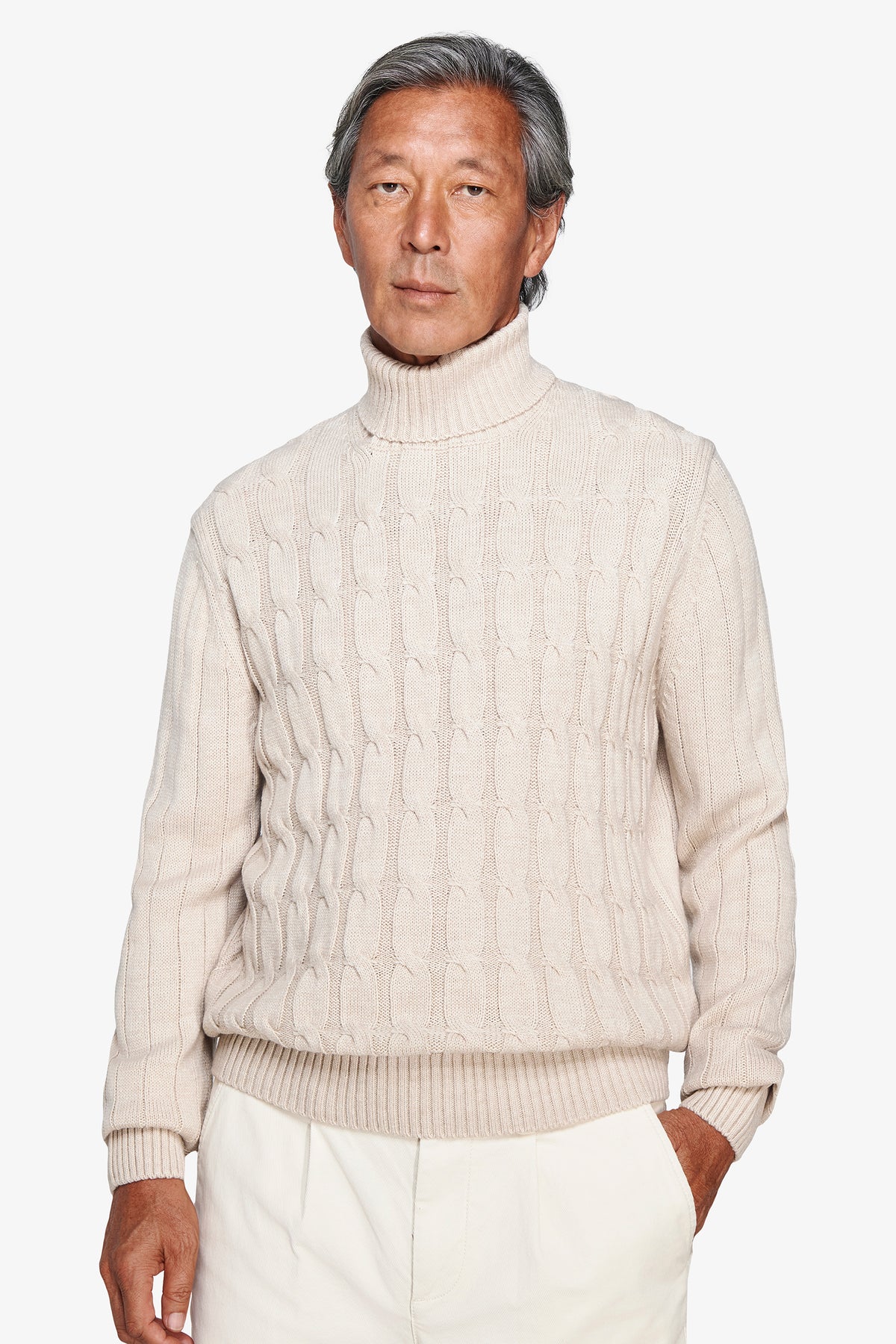 Maglia dolcevita treccia corda