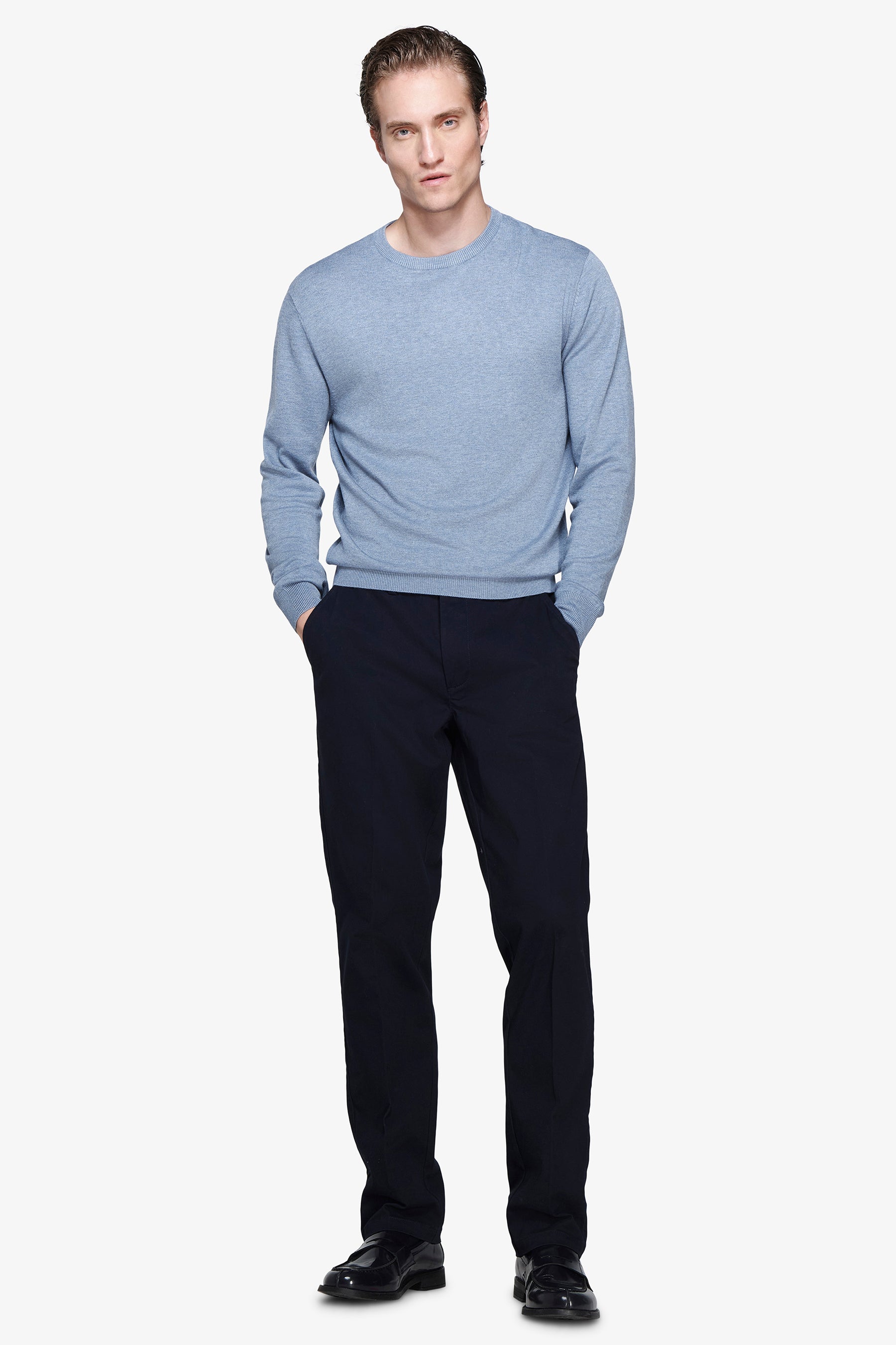 Maglia girocollo basic celeste