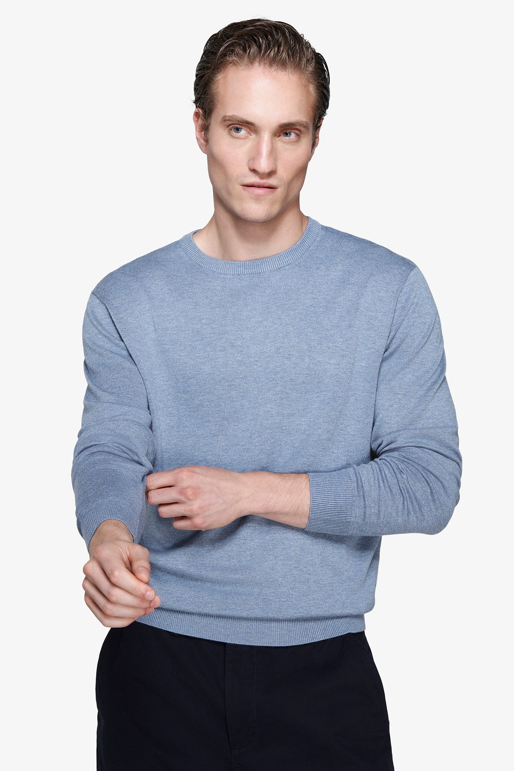 Maglia girocollo basic celeste