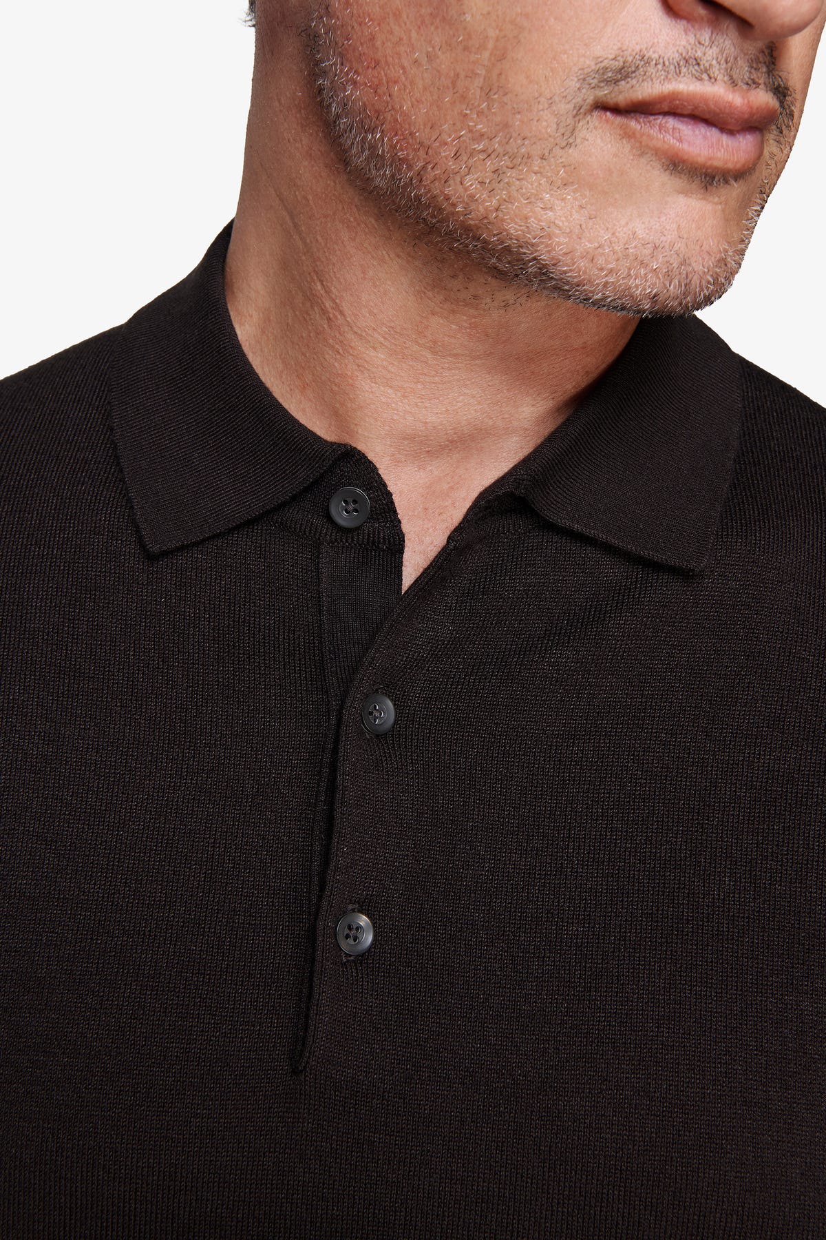 Polo in maglia con bottoni marrone