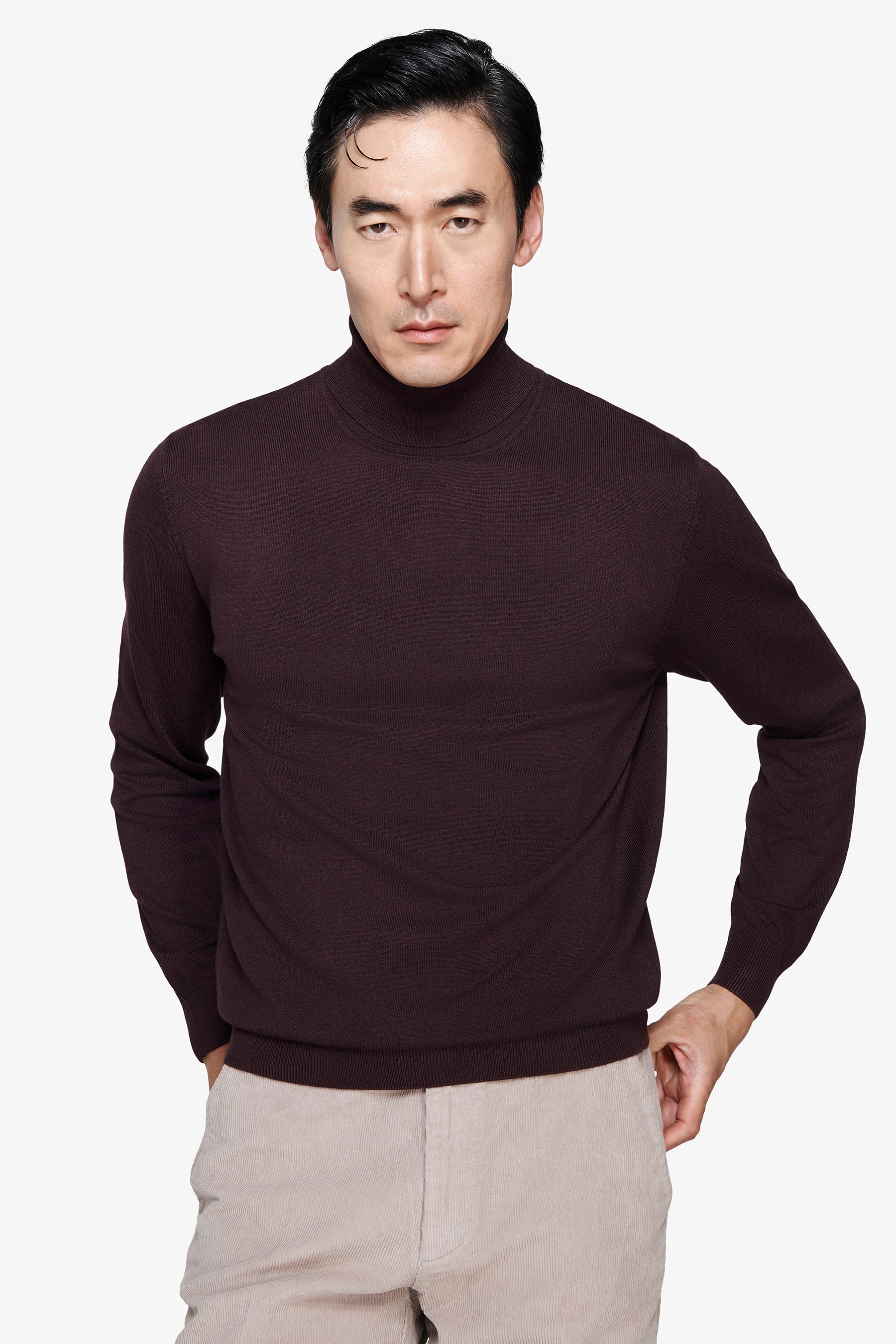 Maglia dolcevita basic bordeaux