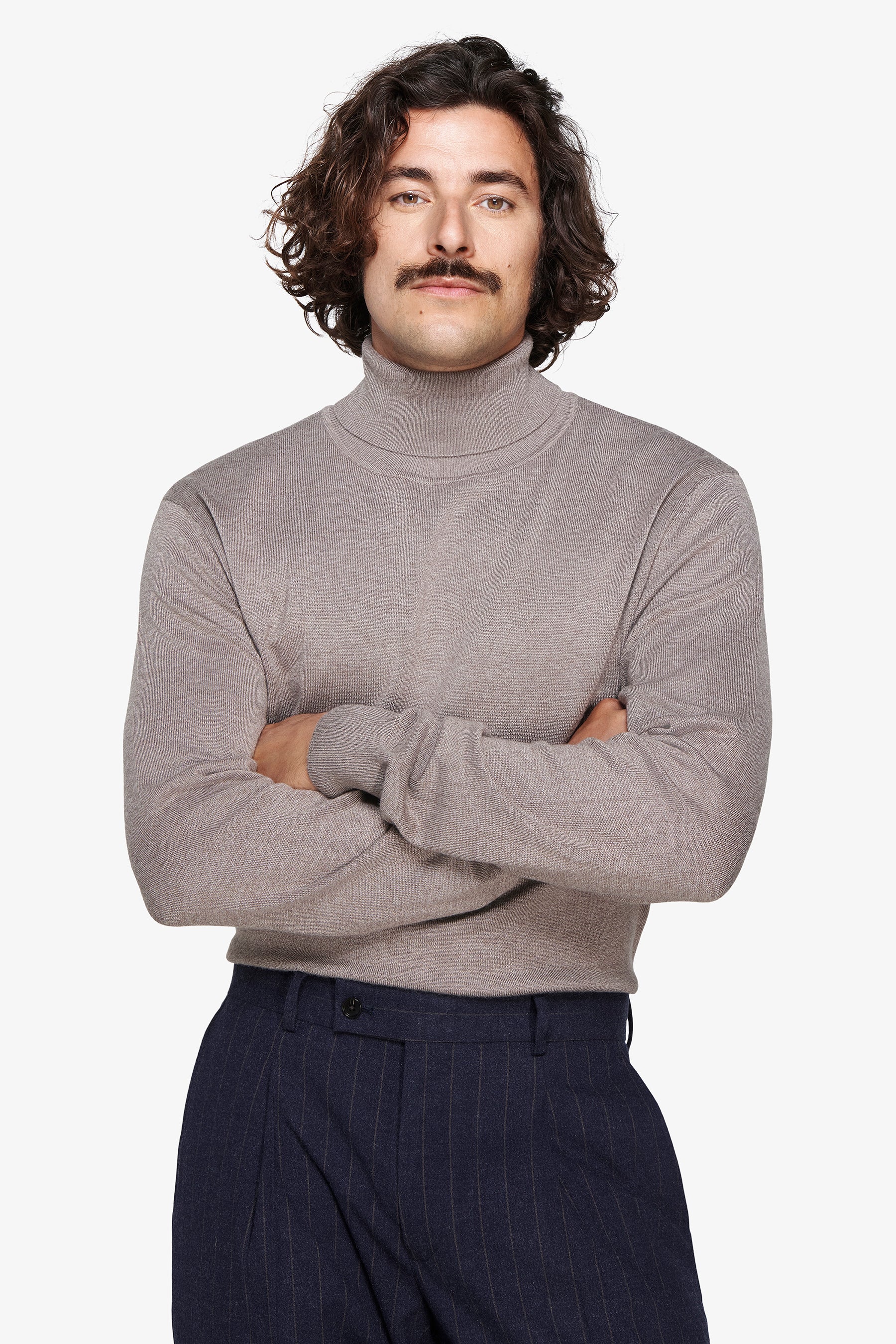 Maglia dolcevita basic tortora