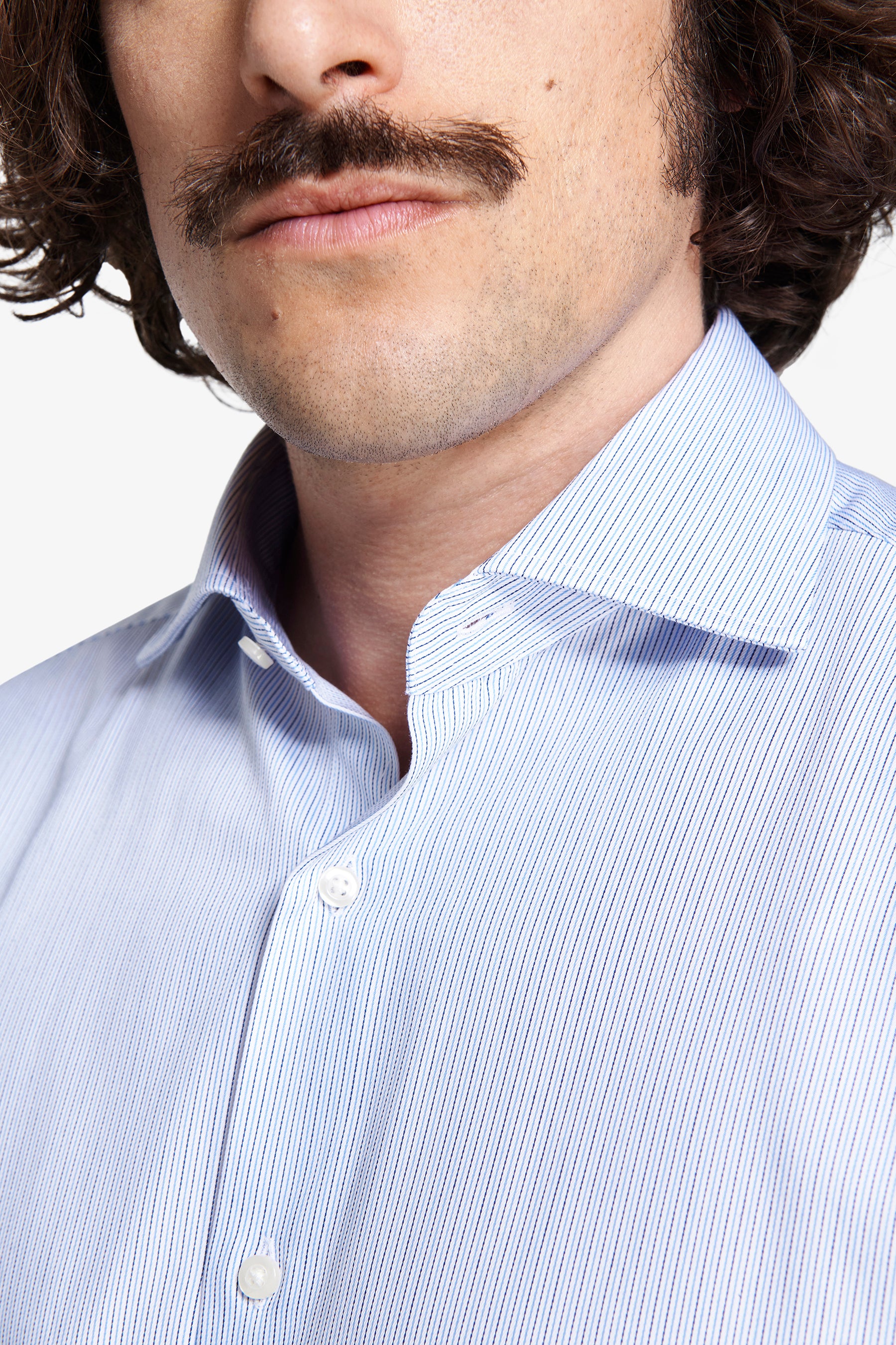 Camicia a righe celeste