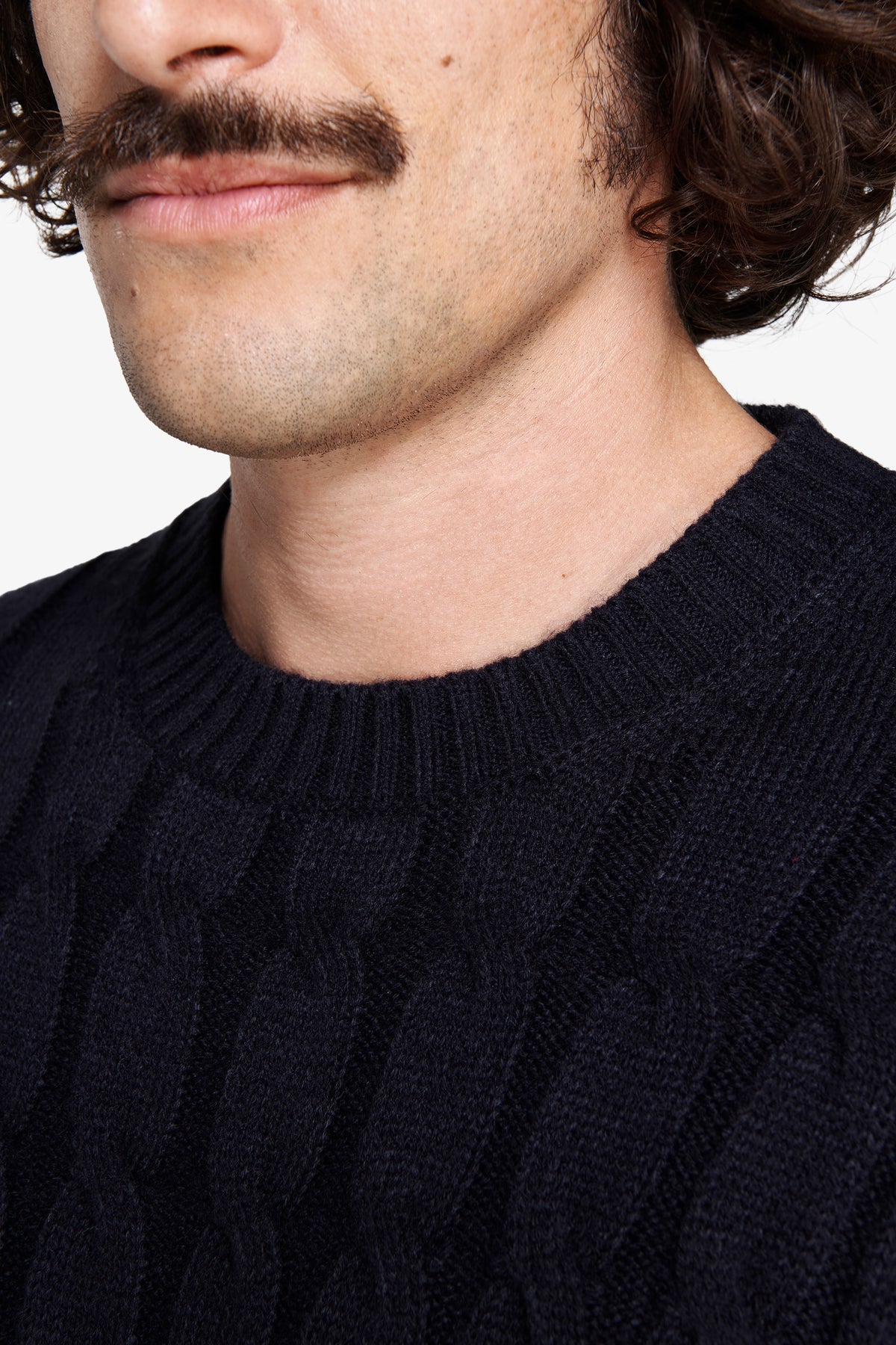 Maglia girocollo treccia blu