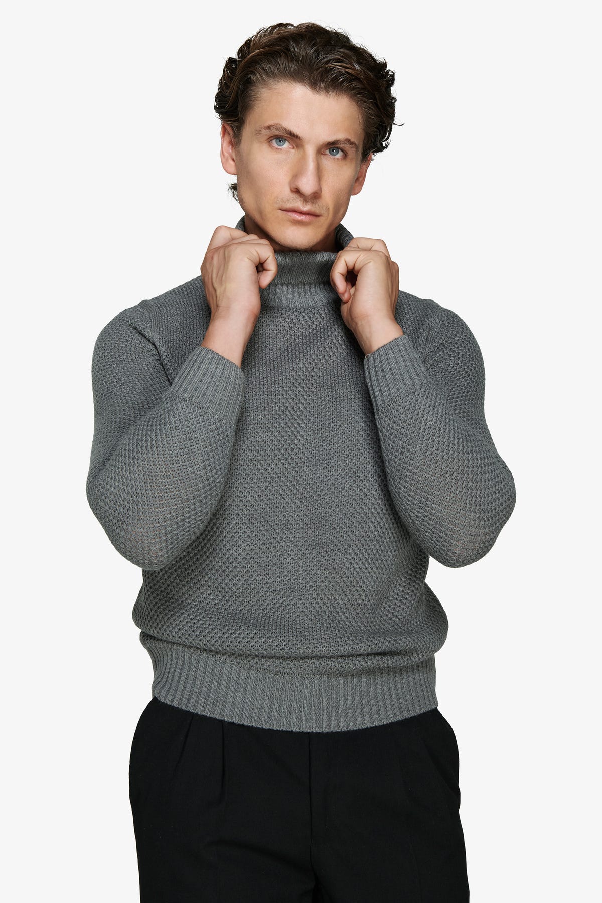Gray basket-stitch turtleneck