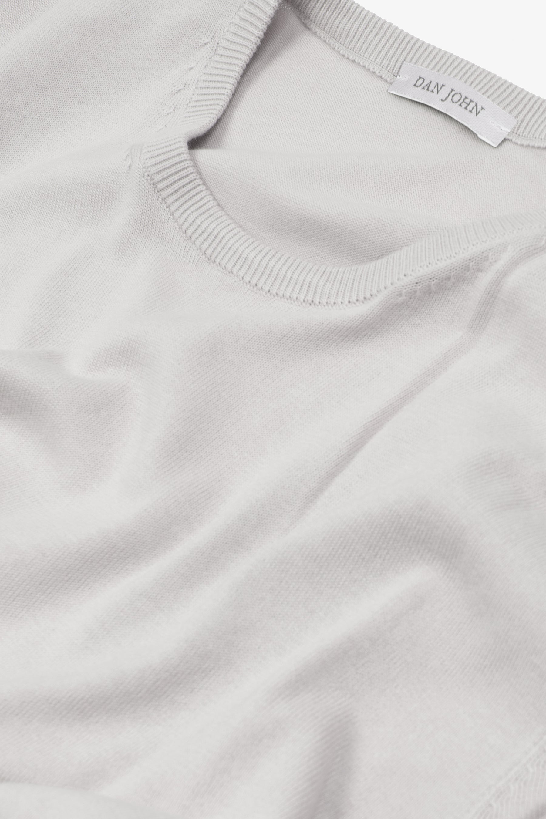 T-Shirt aus Strick in Eisfarbe