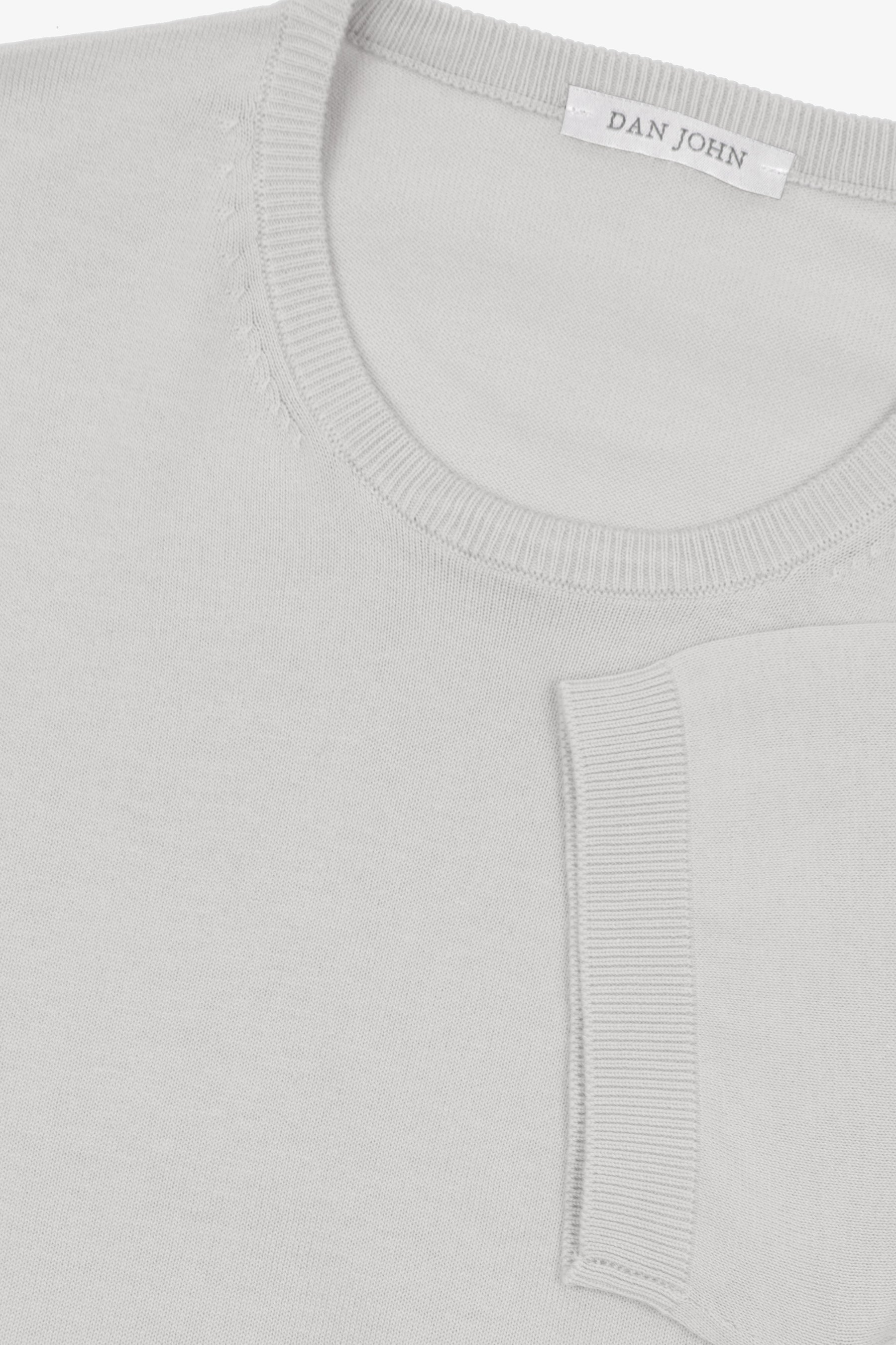 T-Shirt aus Strick in Eisfarbe