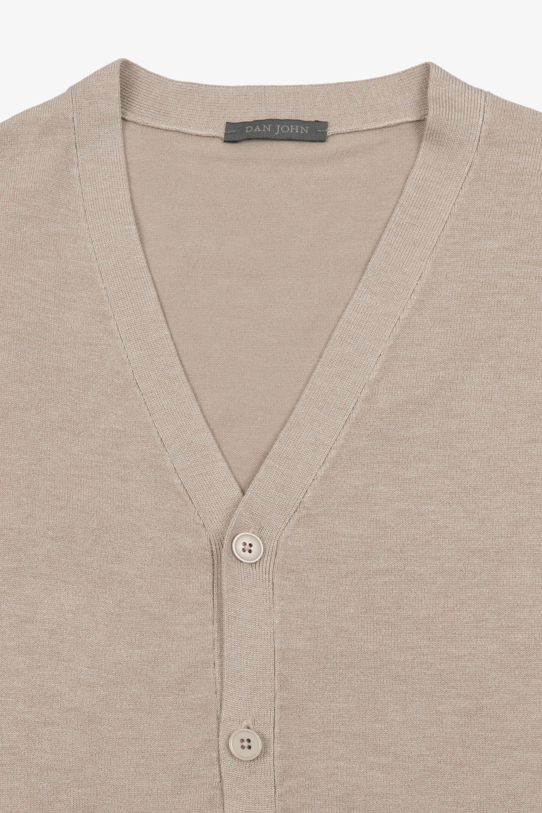 Cardigan scollo a v con bottoni beige-Dan John