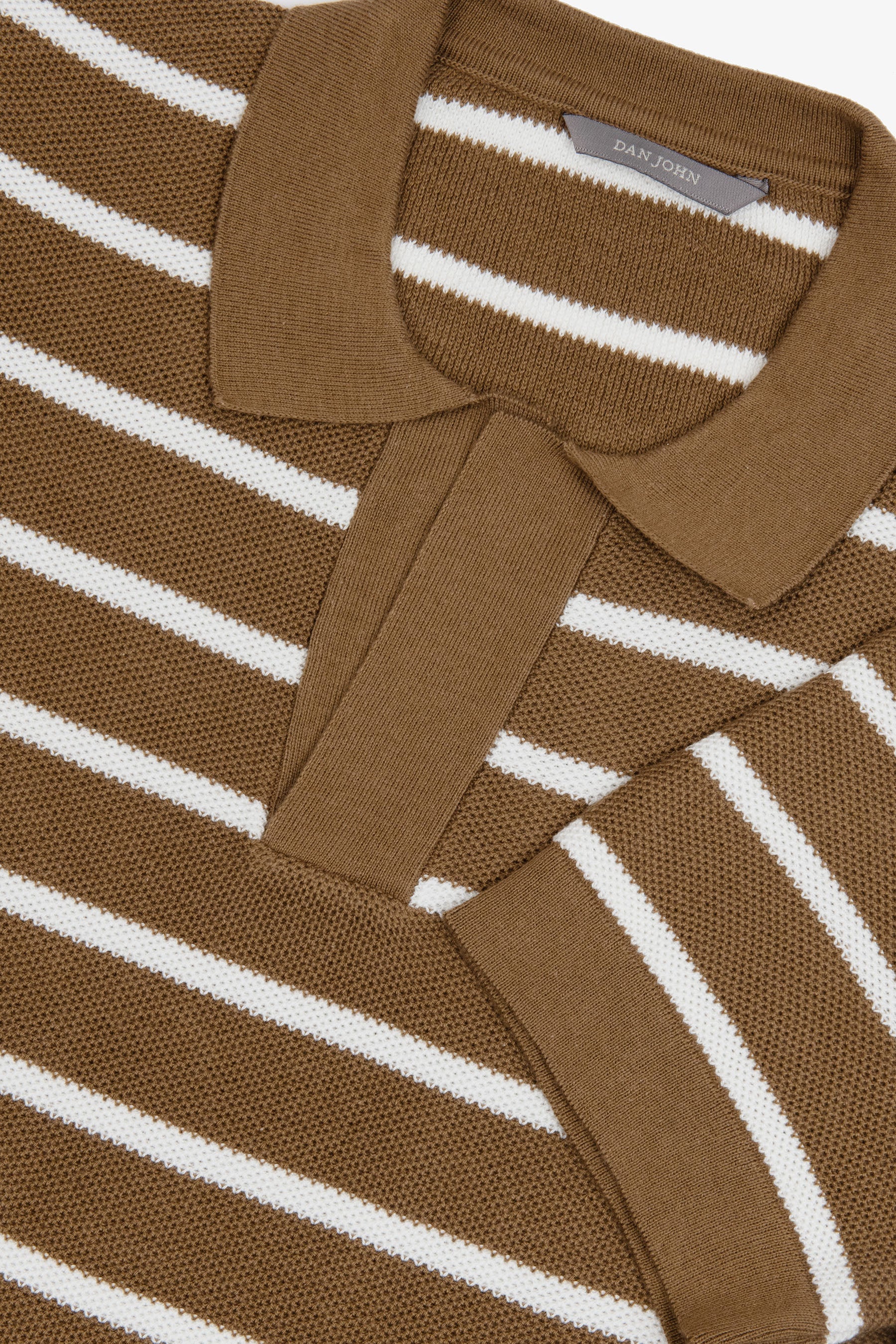 Polo in maglia collo aperto a righe beige-Dan John