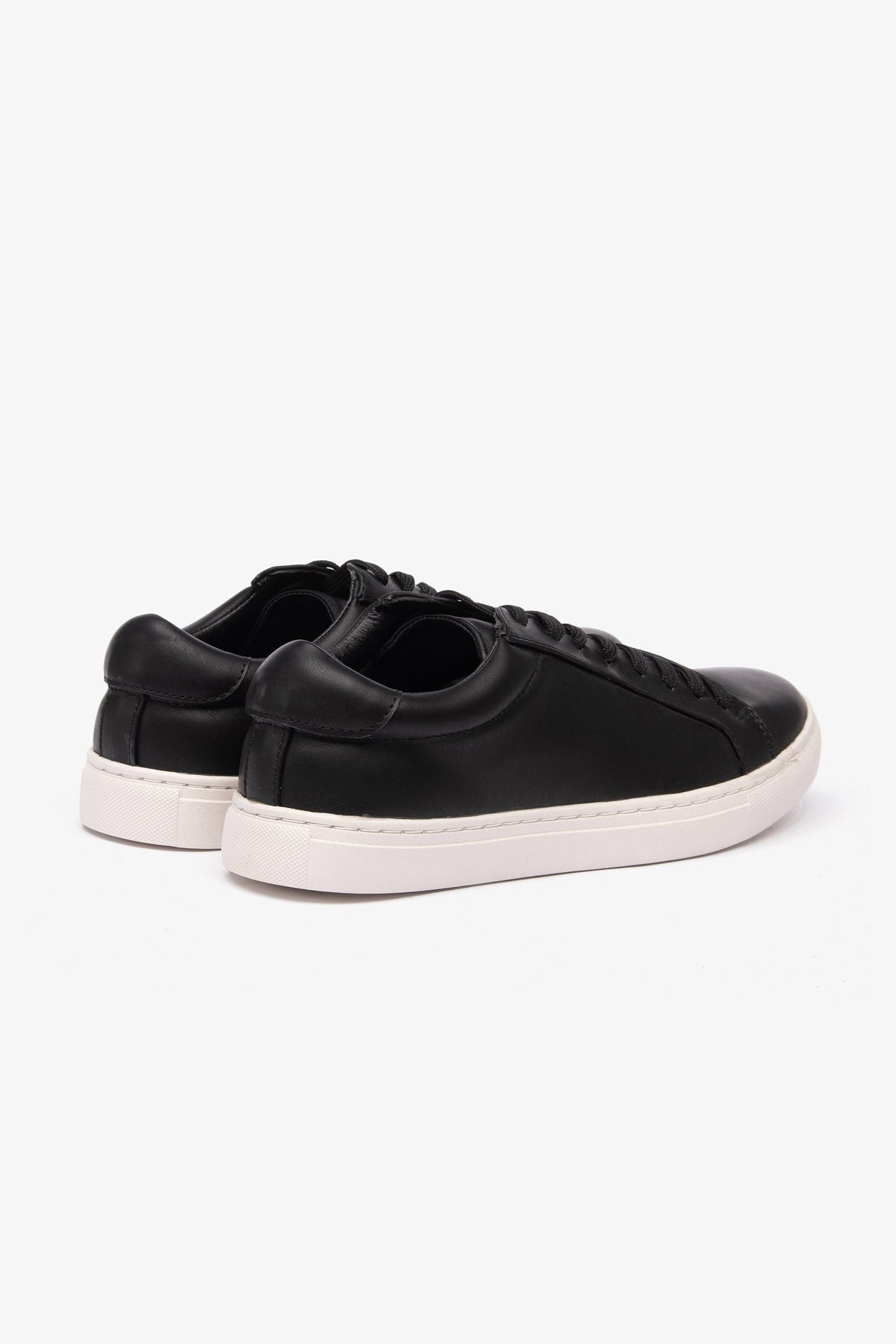 Sneakers in ecopelle nera-Dan John