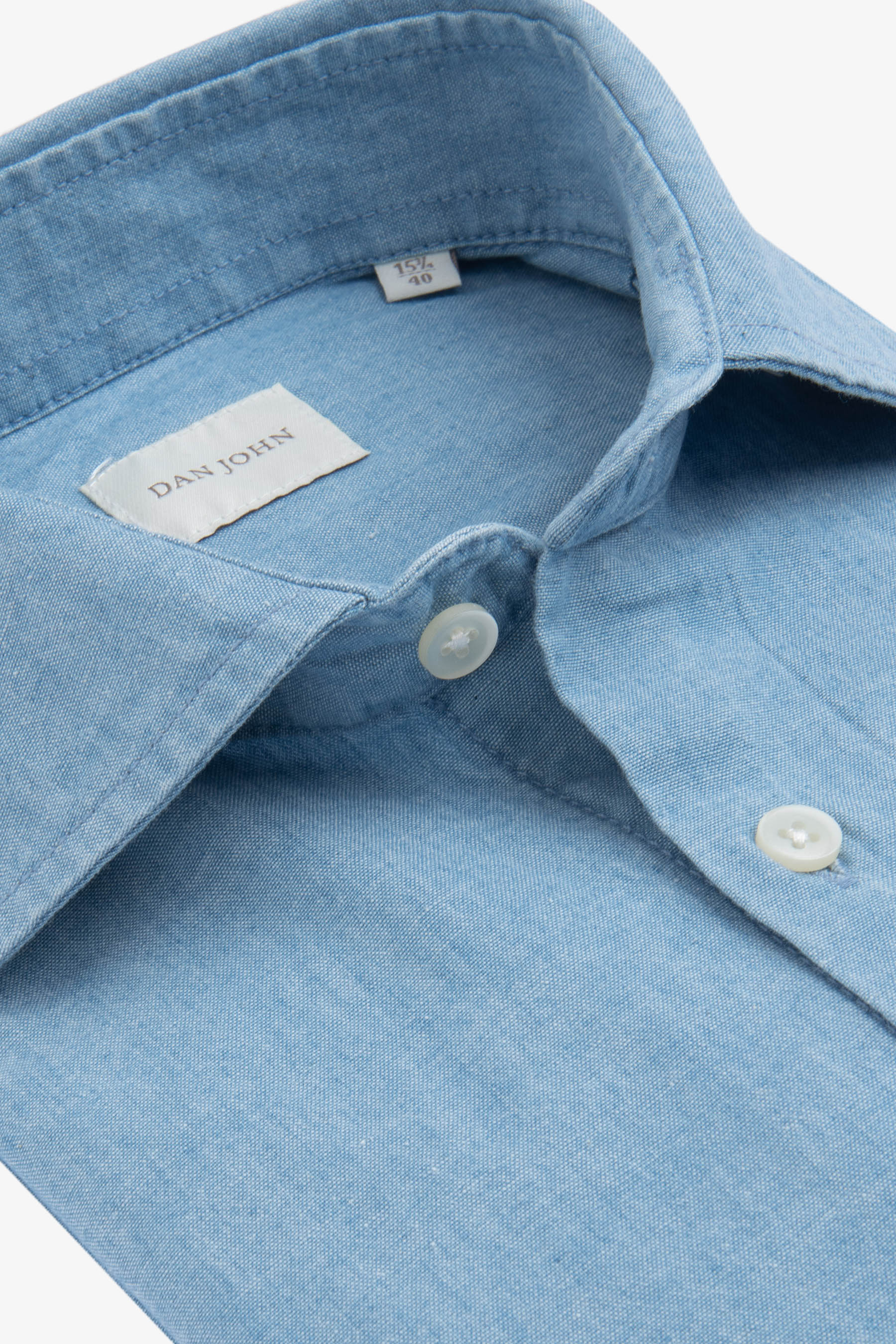 SCHLANKES DENIM-HEMD AUS LEICHTEM DENIM