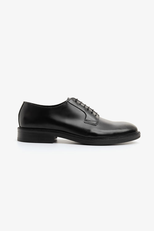 Black classic Derby shoes