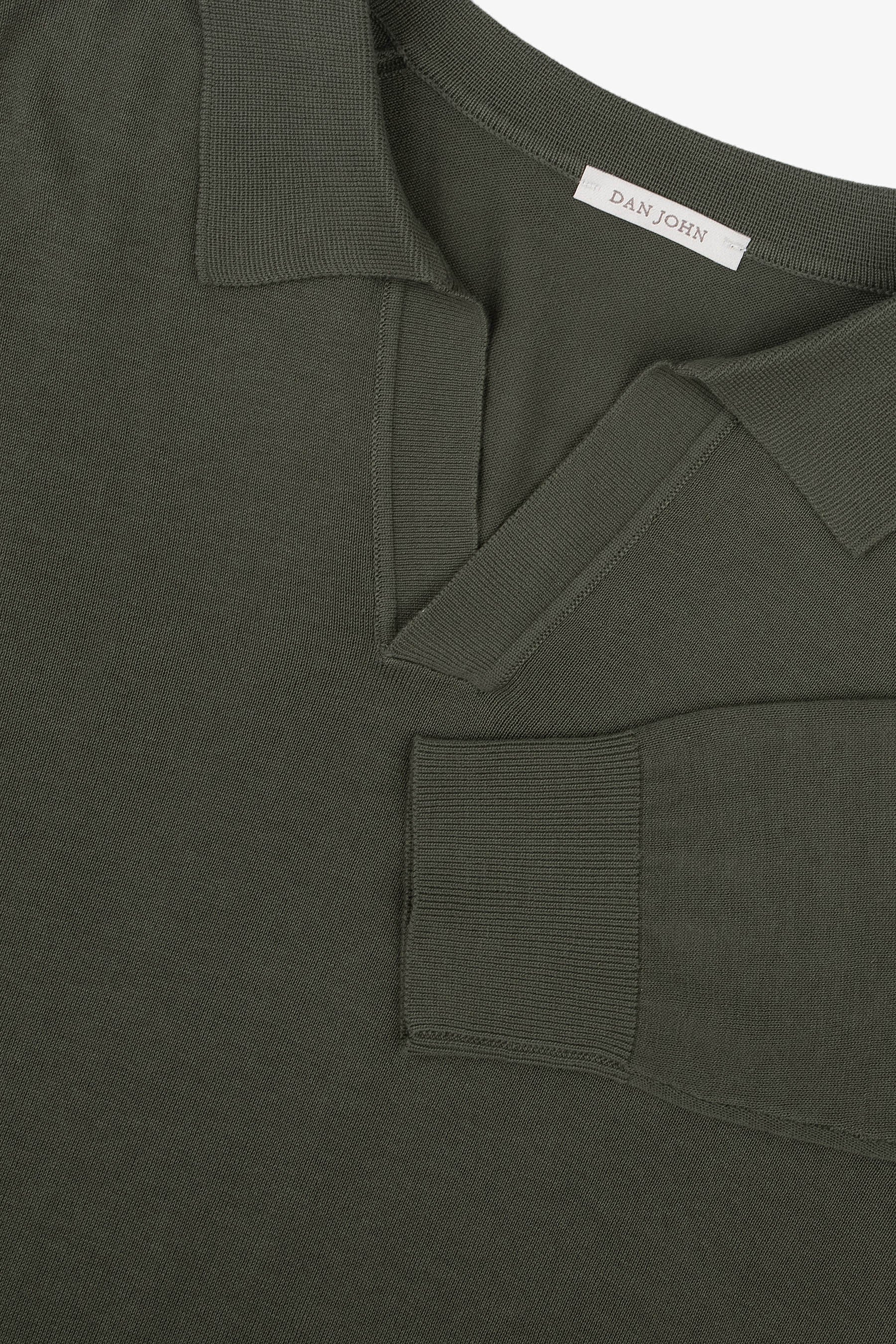Green open collar knit polo