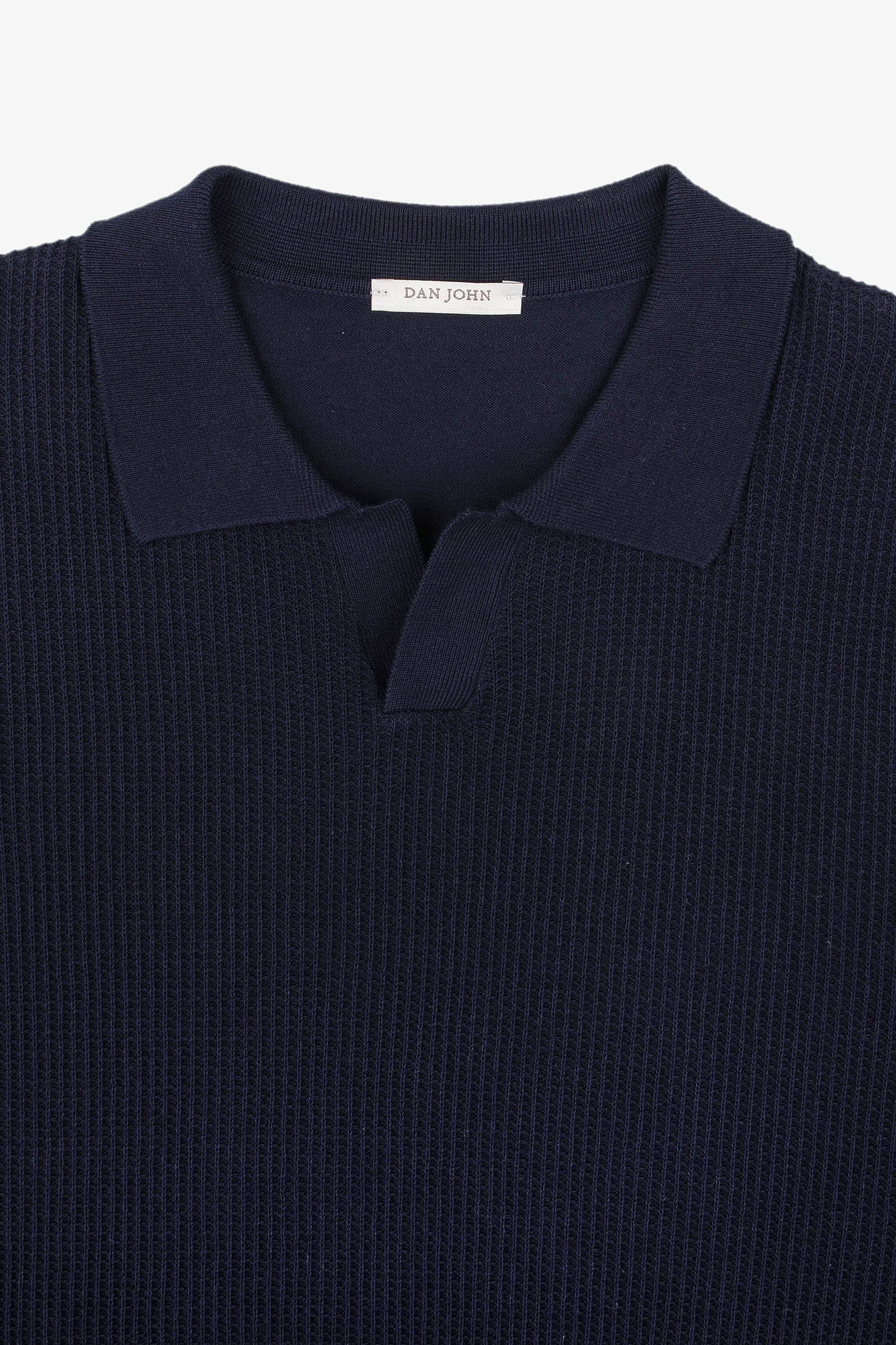 MARINEBLAUES GEWEBTES POLOSHIRT MIT OFFENEM AUSSATZ